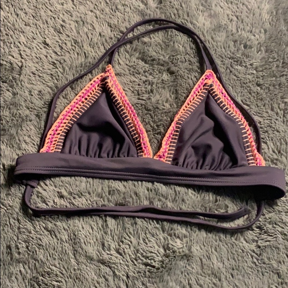 Bikini top